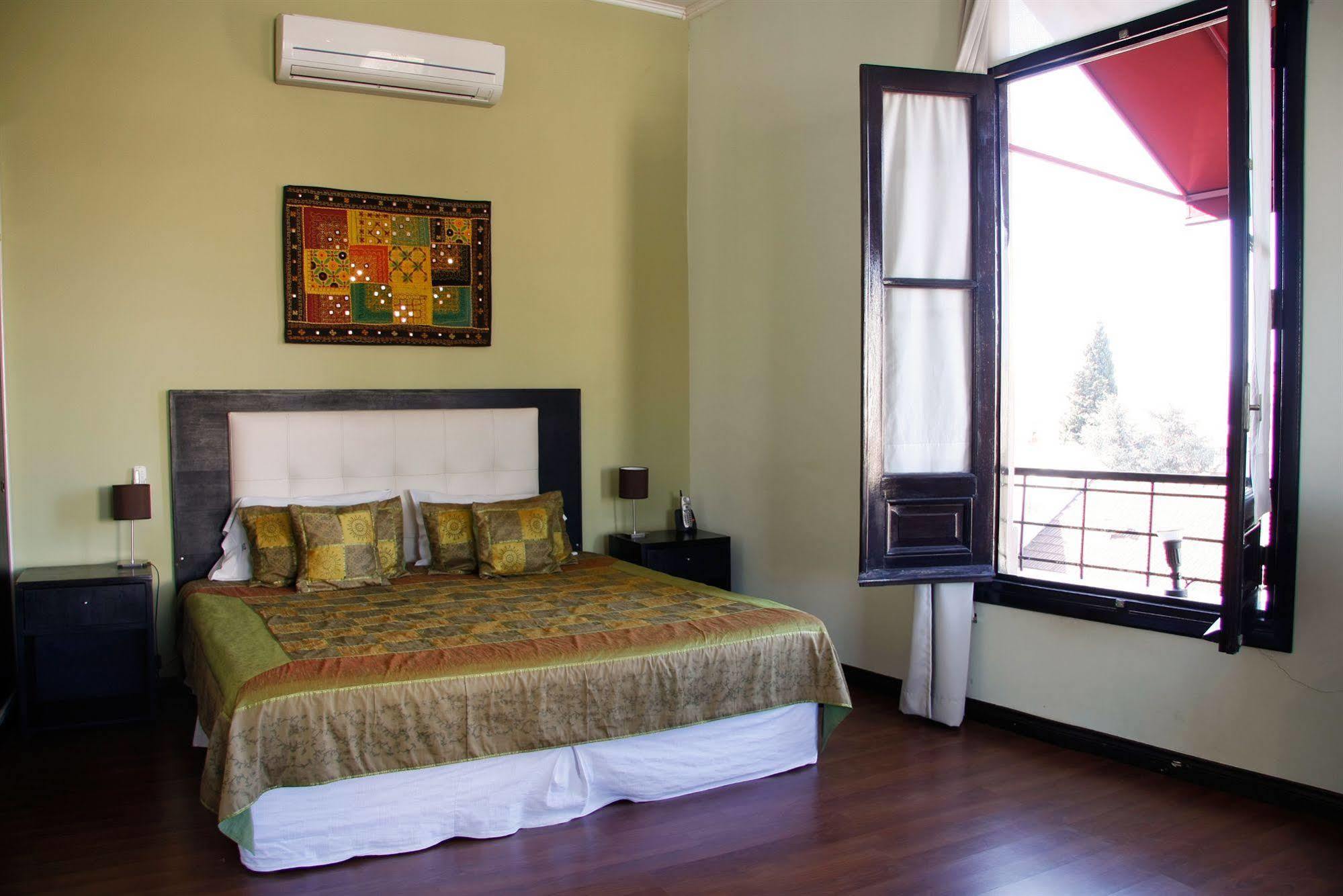 Palermo Soho Loft Hotel 4*